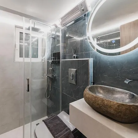 דירה Elite לוטראקי