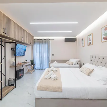 Elite לוטראקי